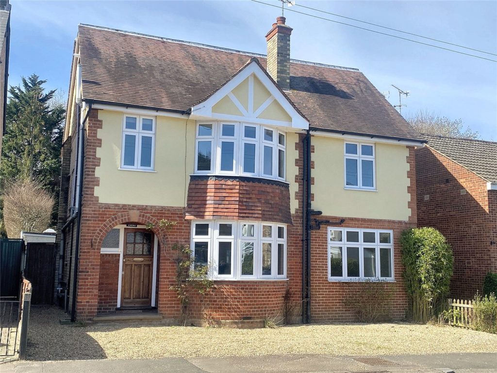 Park Road, New Barnet, Hertfordshire, EN4 9QA