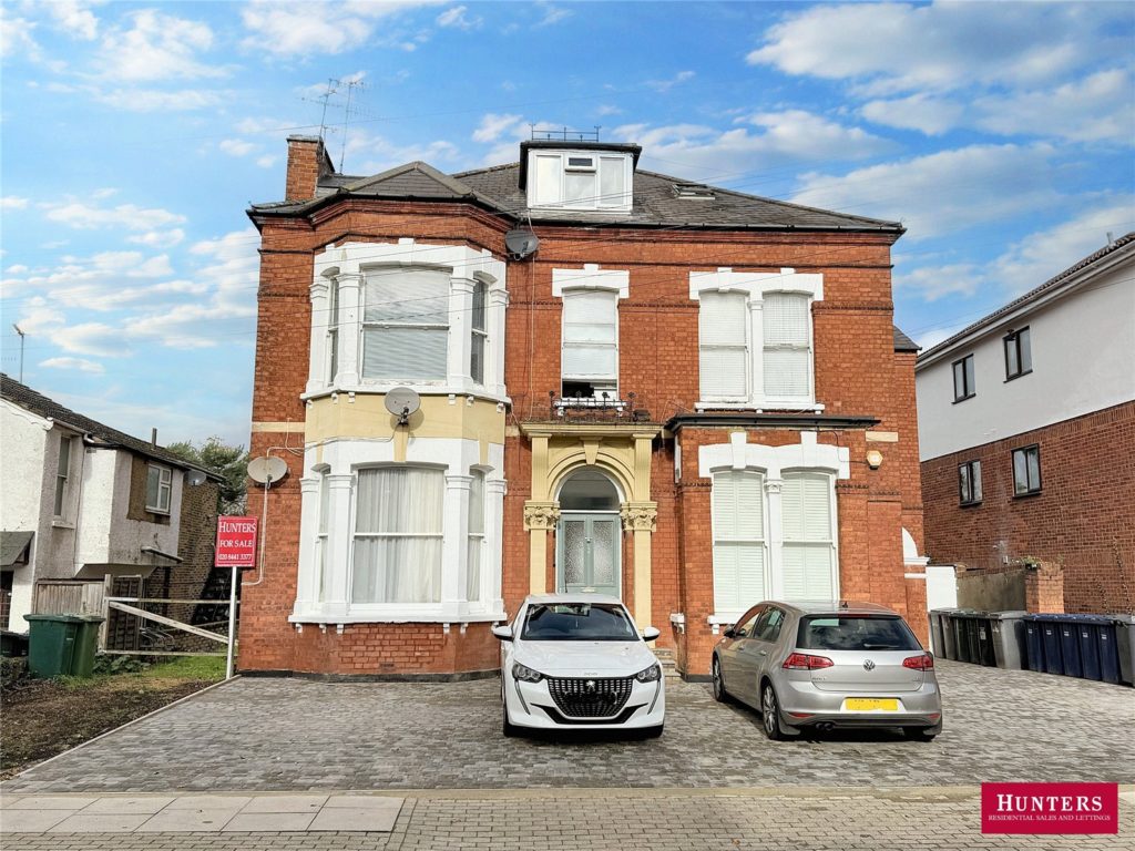 Leicester Road, New Barnet, Hertfordshire, EN5 5DA