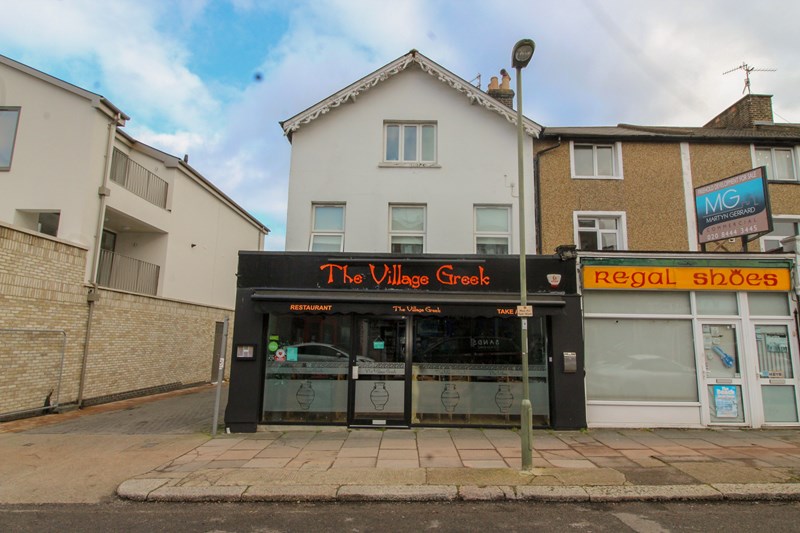 Lytton Road, New Hunters