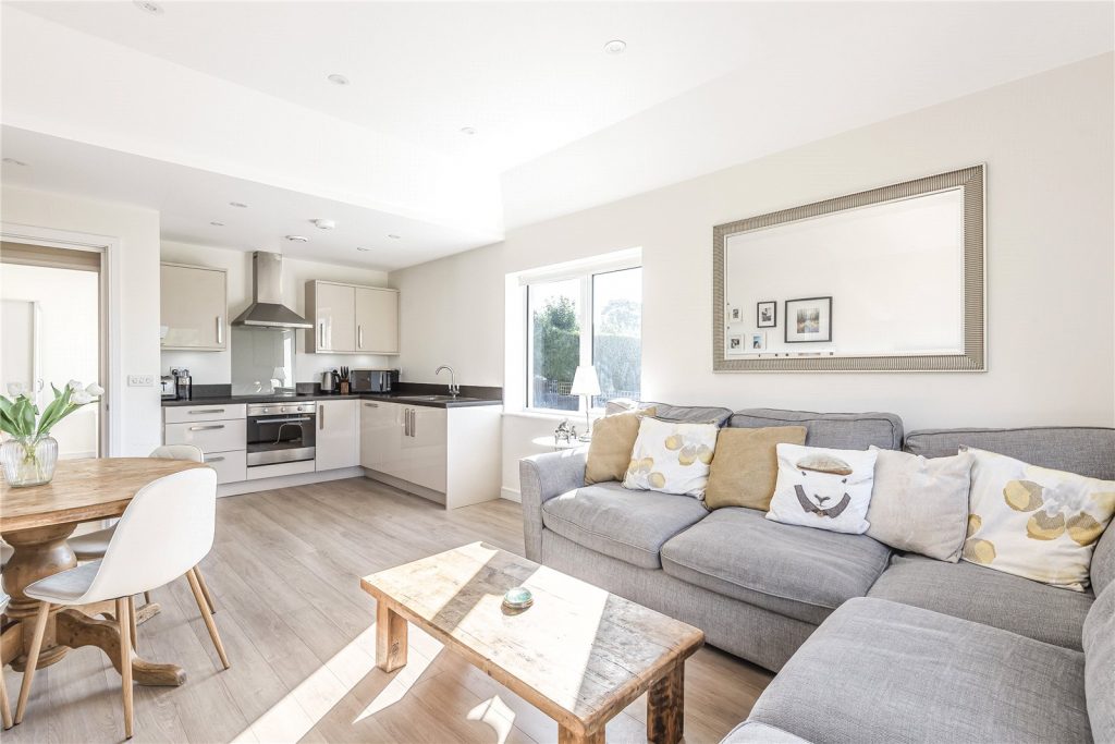 Elysium Court, 57 Bells Hill Hunters