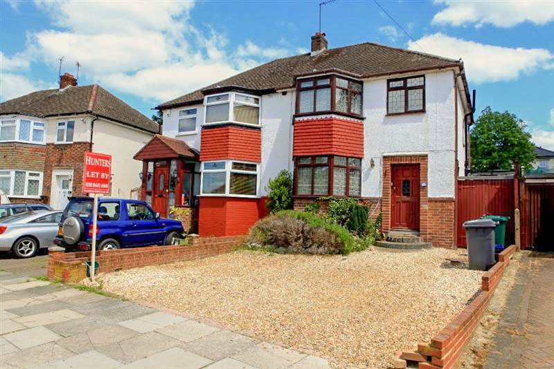 Northfield Road, Cockfosters Hunters