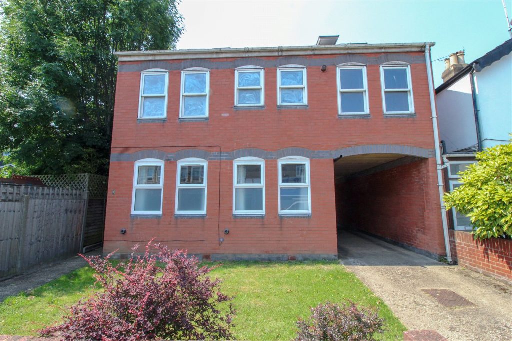 Potters Road, Hunters