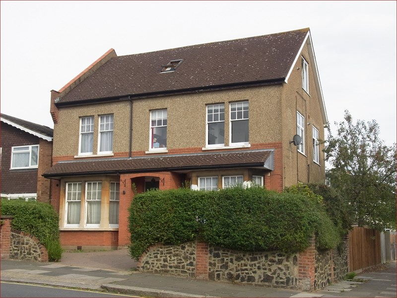 Normandy Avenue, High Hunters