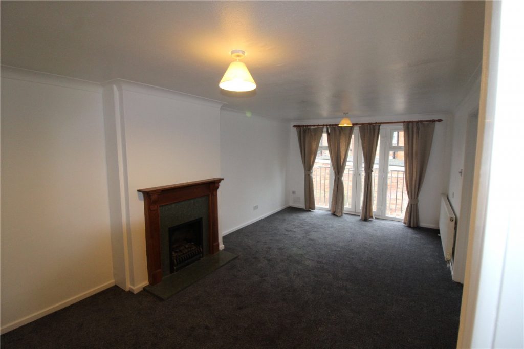 Woodville Road, Hunters