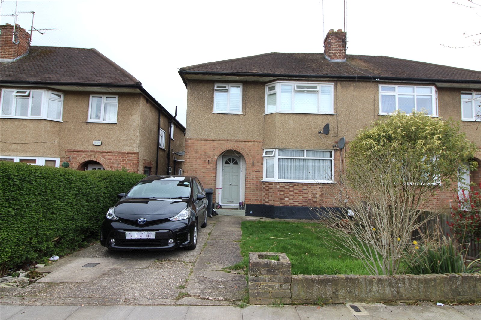 Connaught Road, Hunters