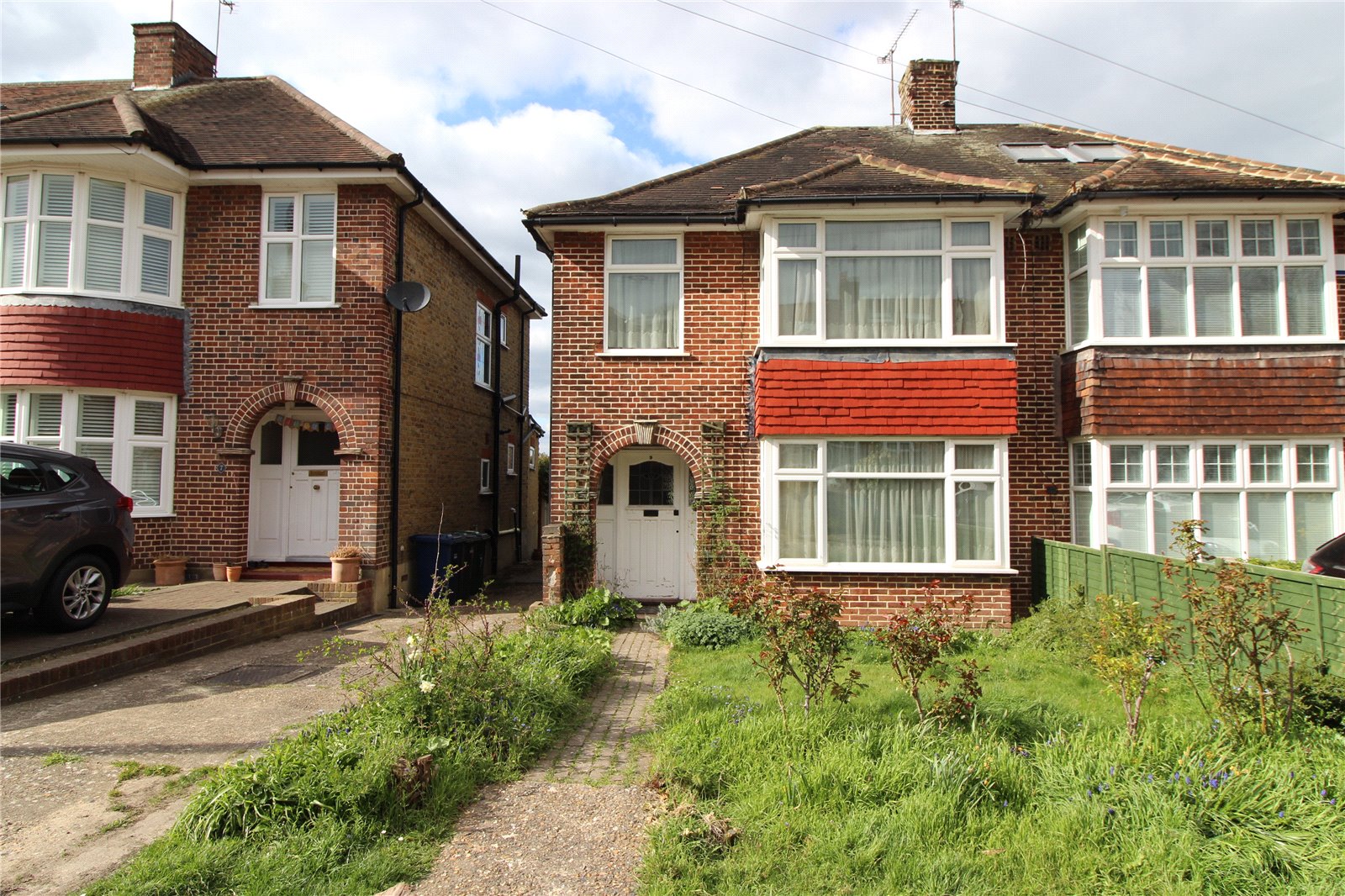 Old Fold View, Hunters