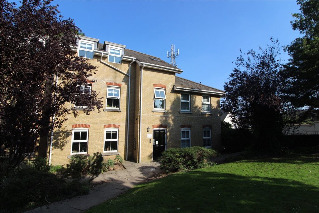 Tapster Street, Barnet