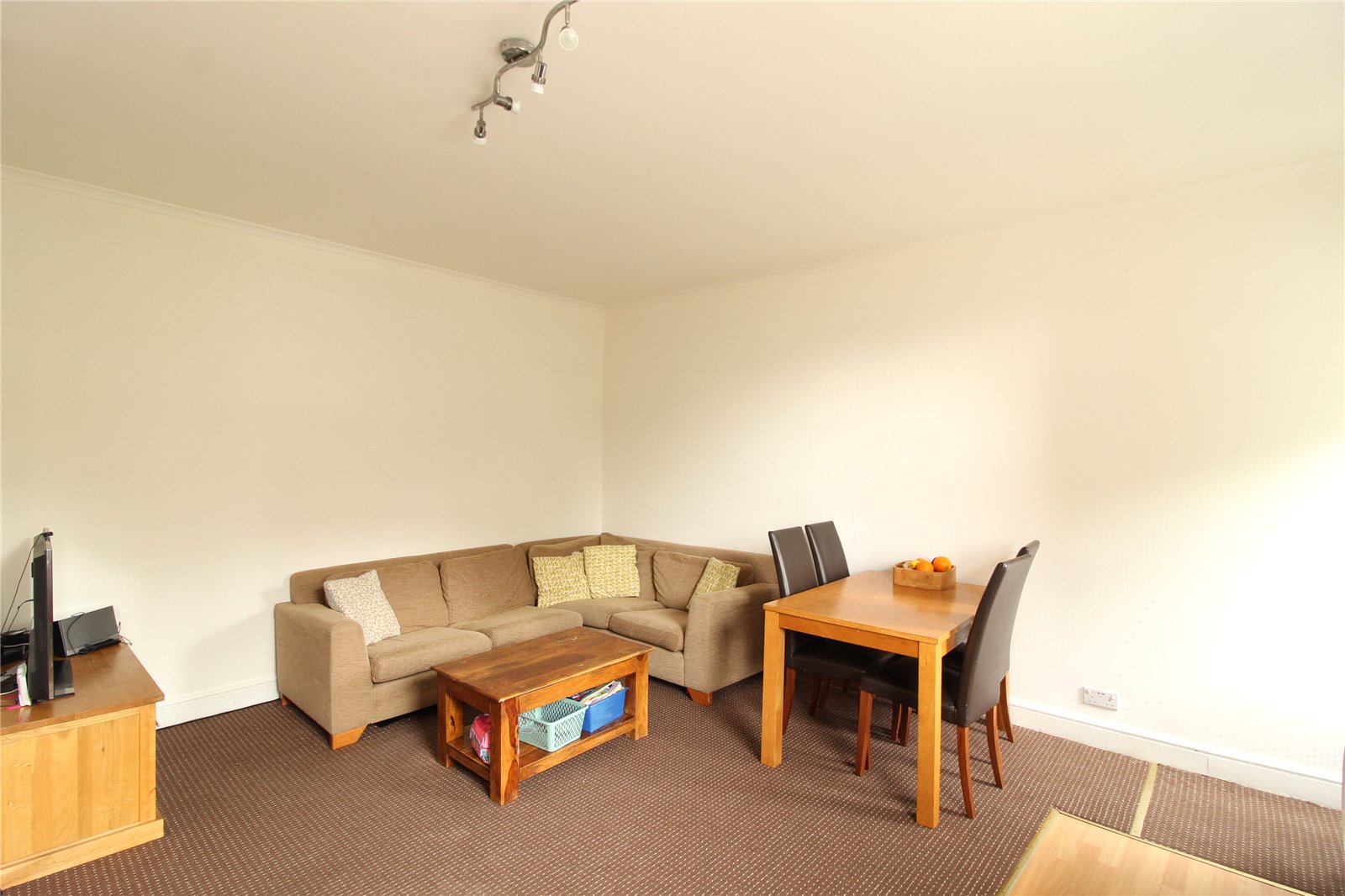 High Street, High Hunters