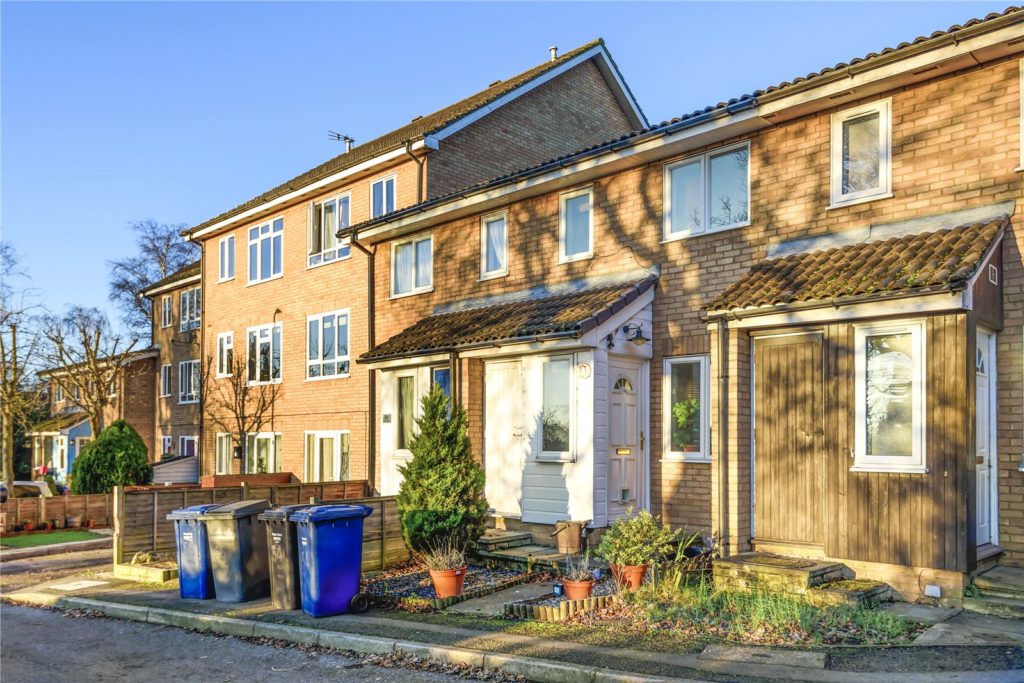 Redwood Way, Hunters