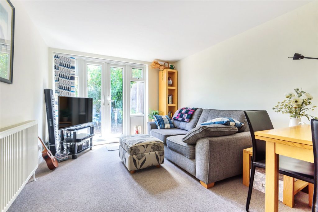 Bulwer Road, Hunters