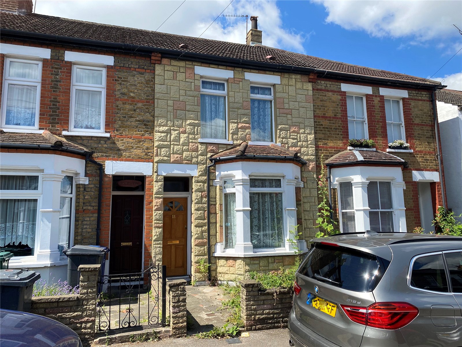 Puller Road, Hunters