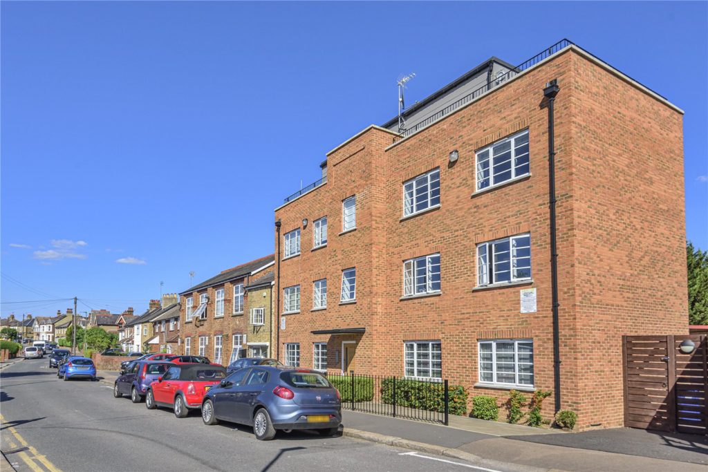 Victoria Road, Barnet