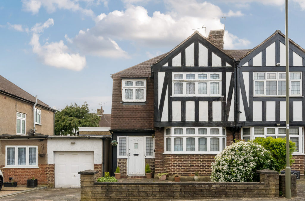 Great North Road, New Barnet, Barnet, EN5 1AT