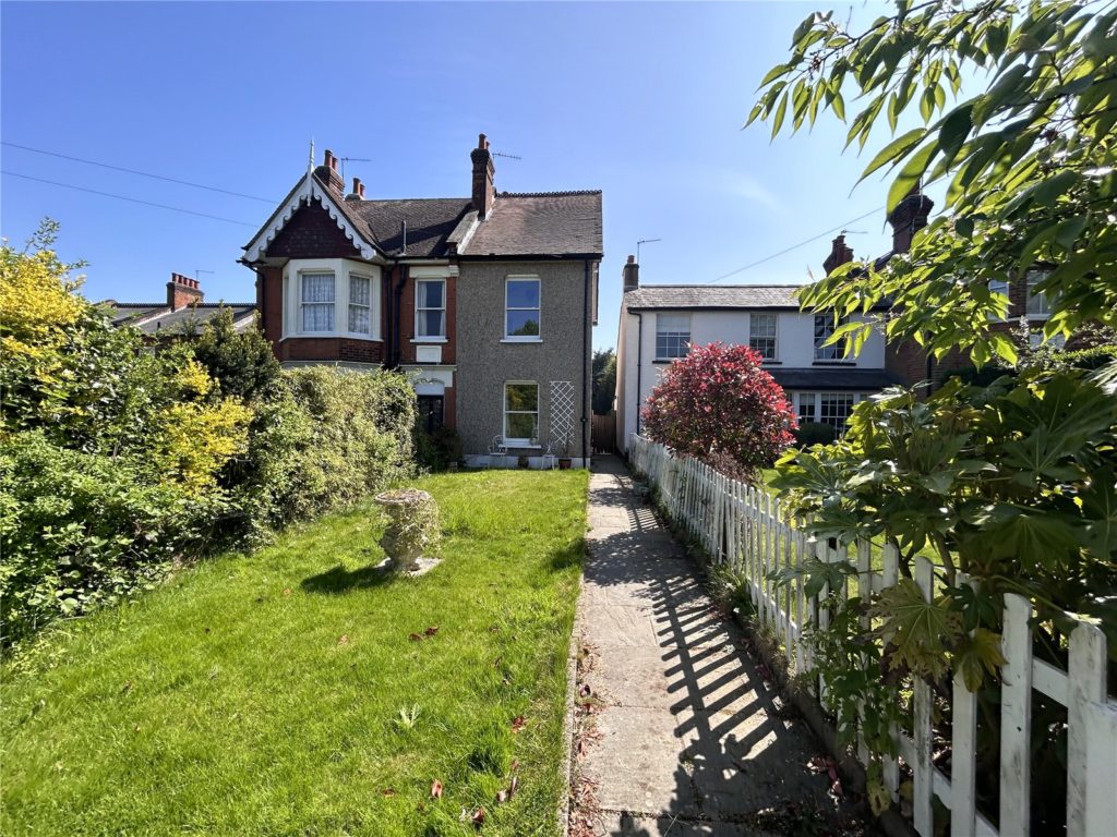 Hadley Highstone, Barnet, EN5 4PU