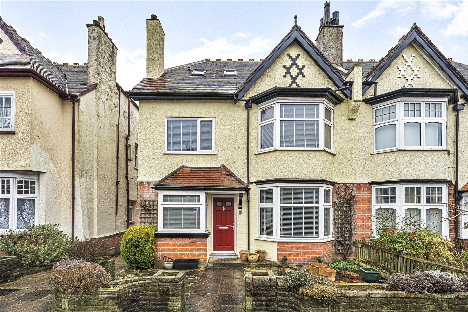 Bedford Avenue, Hunters