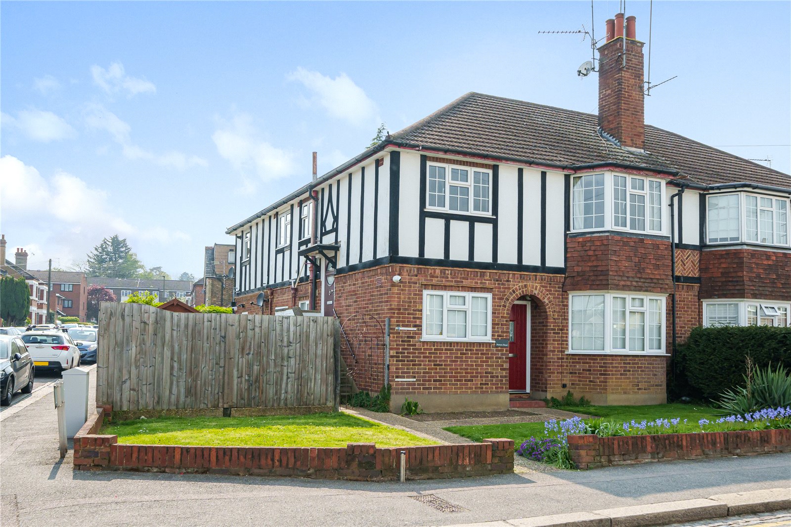 Potters Road, Hunters