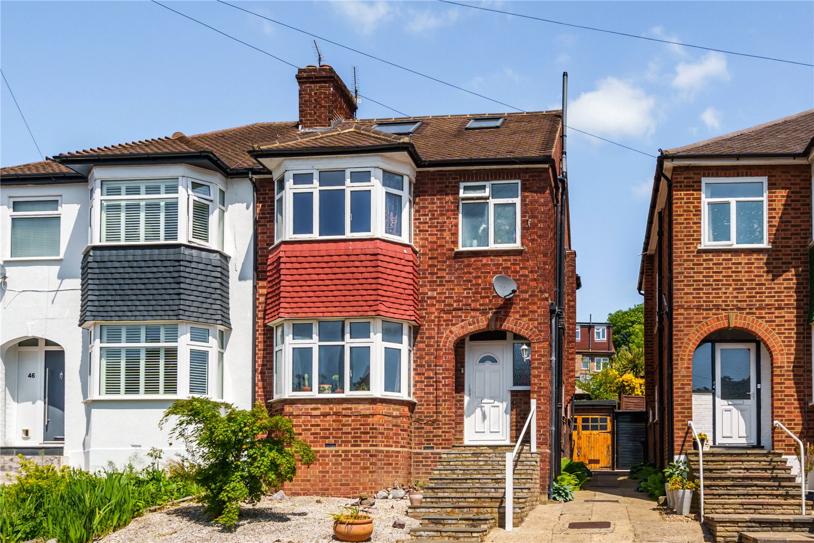 Bosworth Road, Hunters