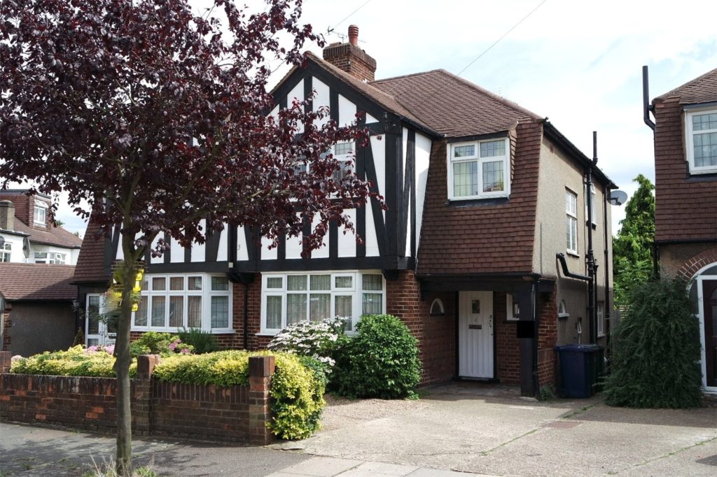 Raydean Road, New Barnet