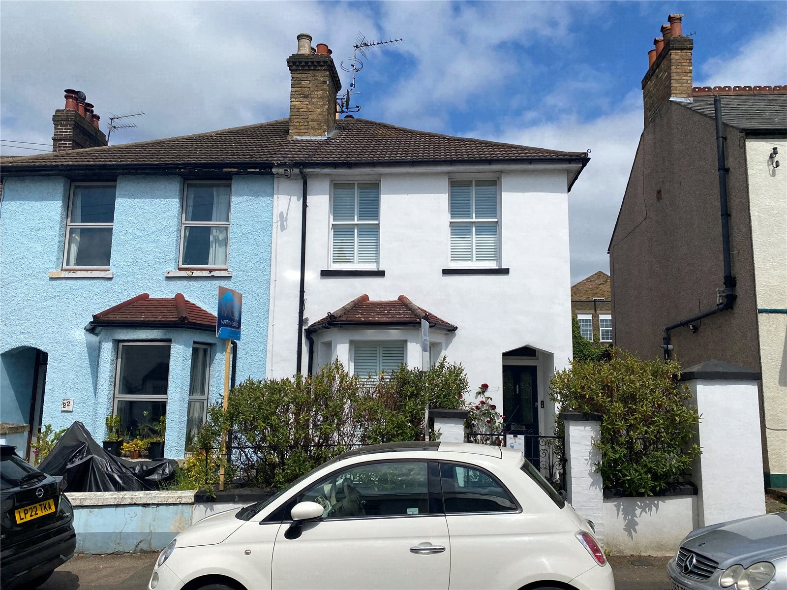 Puller Road, Hunters