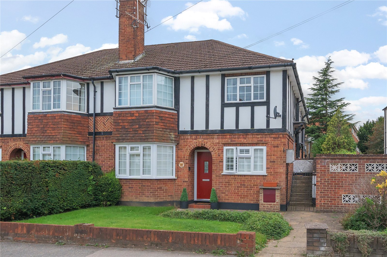 Potters Road, Hunters