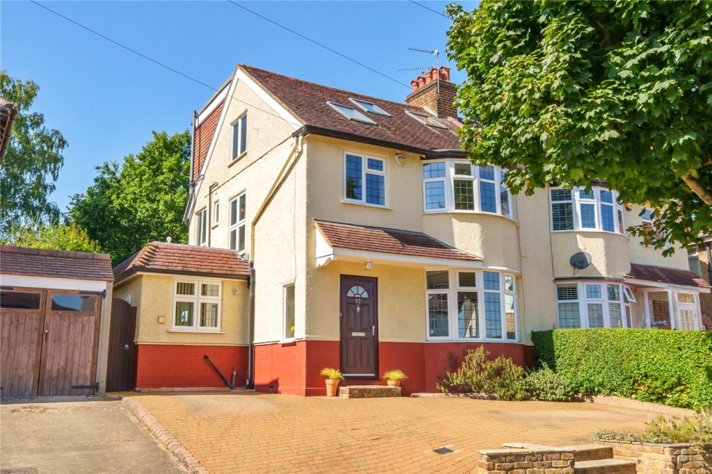 Alverstone Avenue, East Barnet