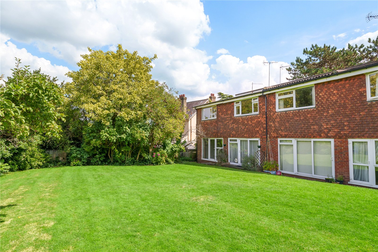 Prospect Road, Hunters