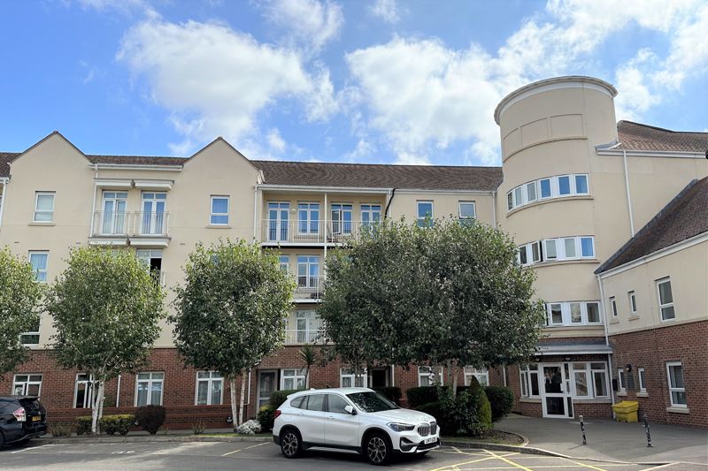 Cambridge Close, East Barnet