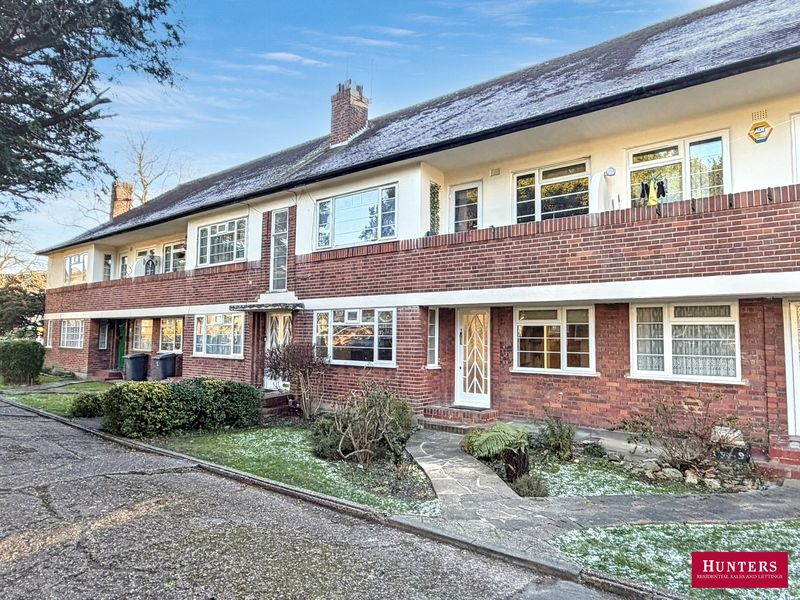 Gainsborough Court, Nether Street