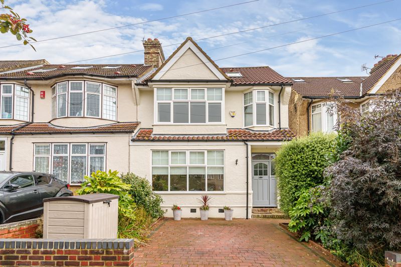 Ridgeway Avenue, Barnet