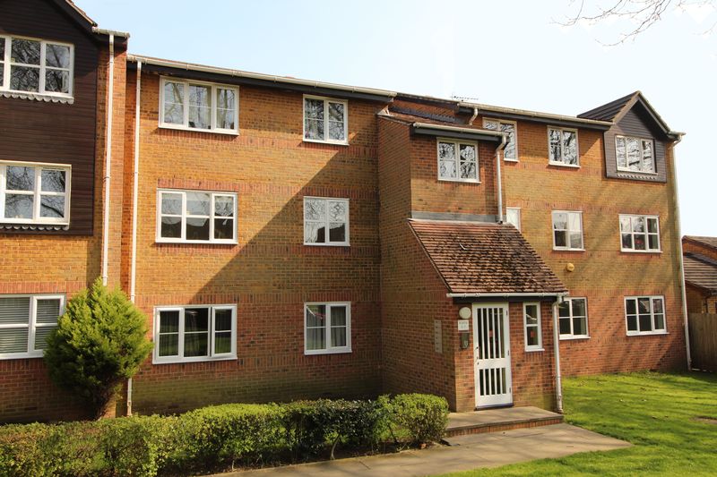 Stevenson Close, Barnet