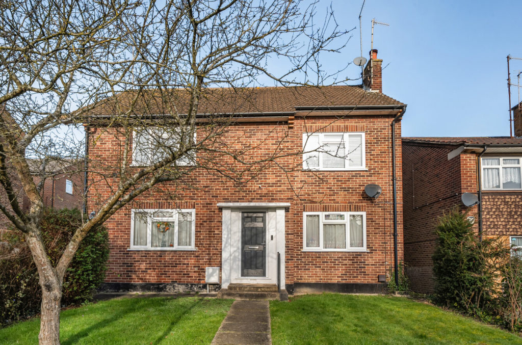 Leicester Road, Barnet, EN5 5DB