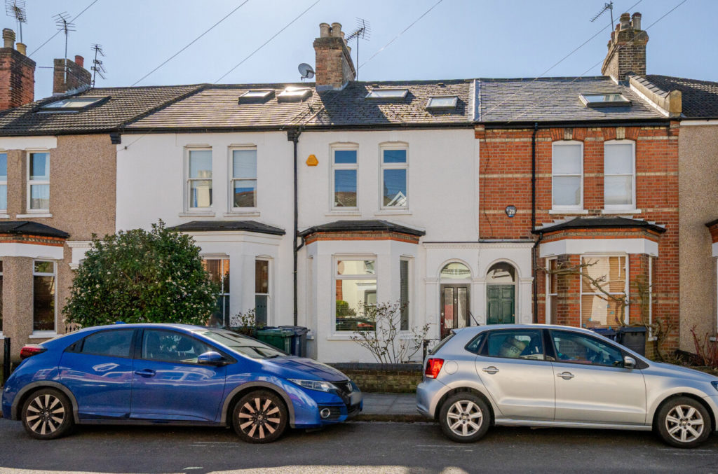 Carnarvon Road, Barnet, EN5 4LX