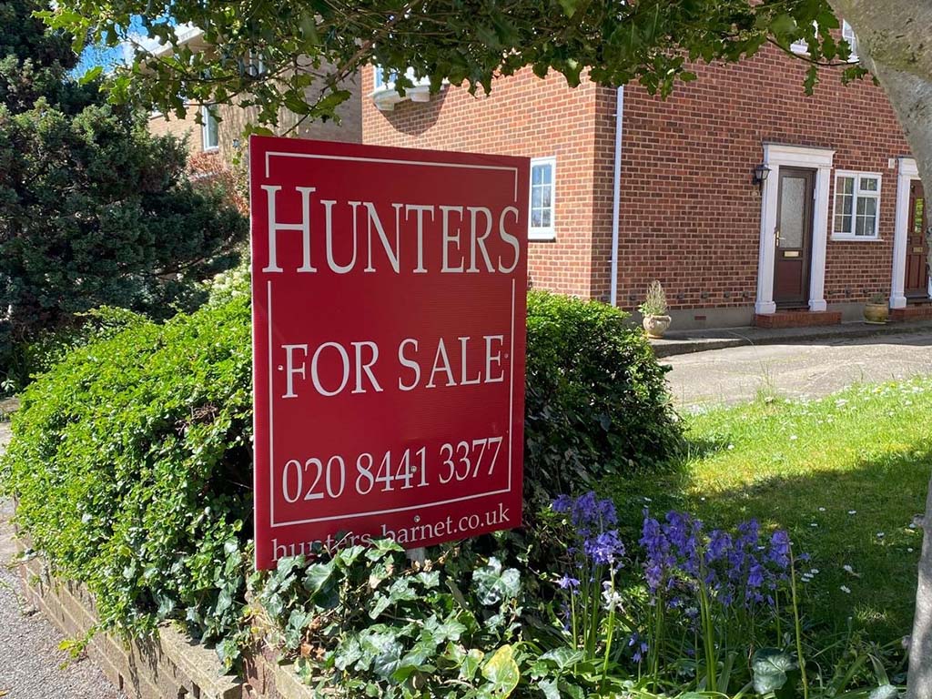 Hunters Estate Agents in Barnet - March 2025