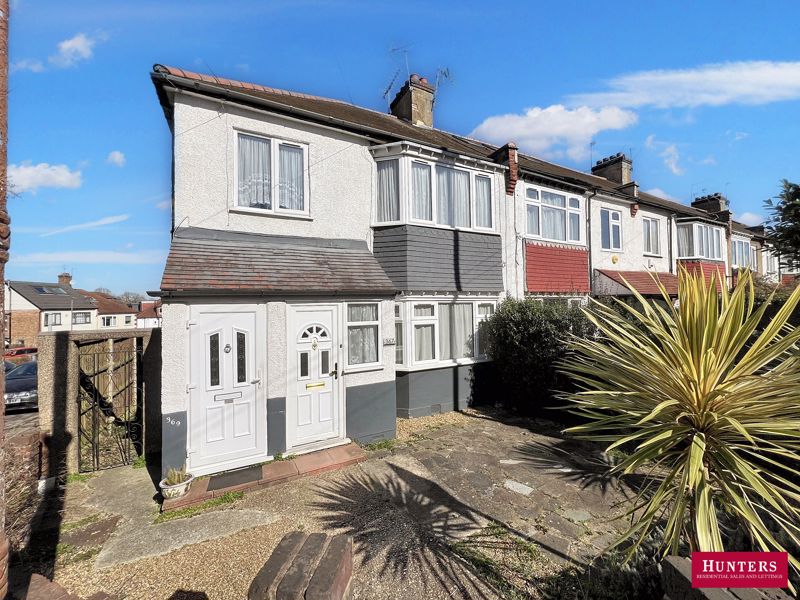 Oakleigh Road North, Whetstone