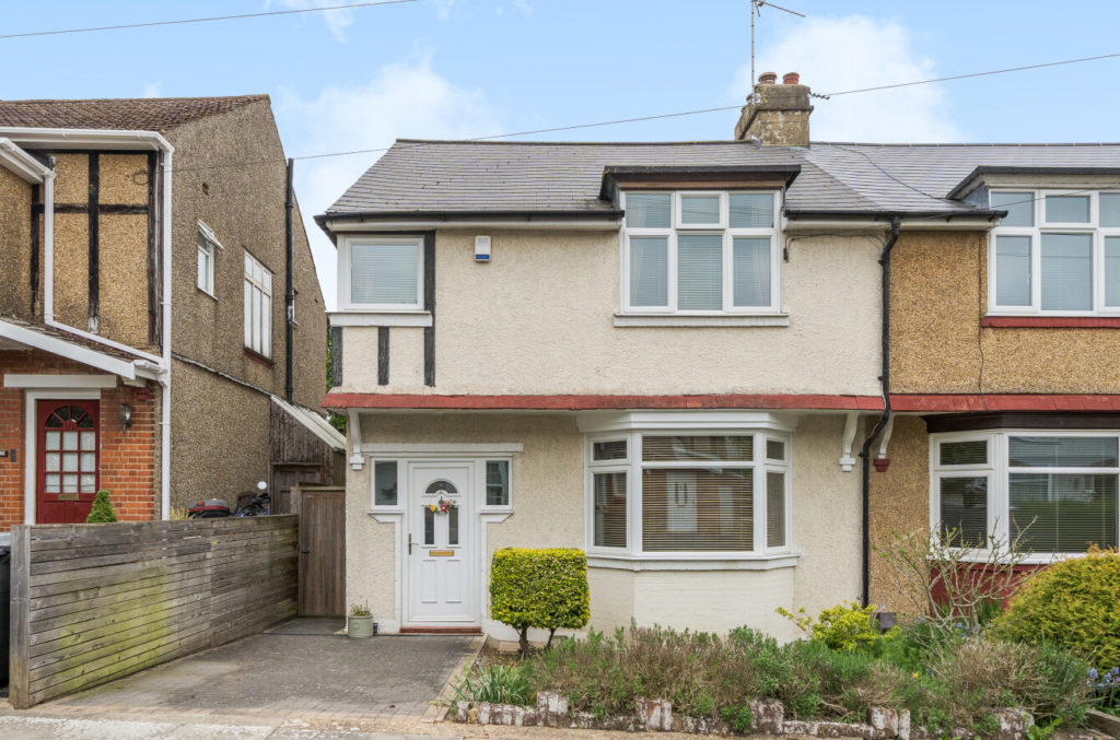 Cedar Lawn Avenue, Barnet, EN5 2LN