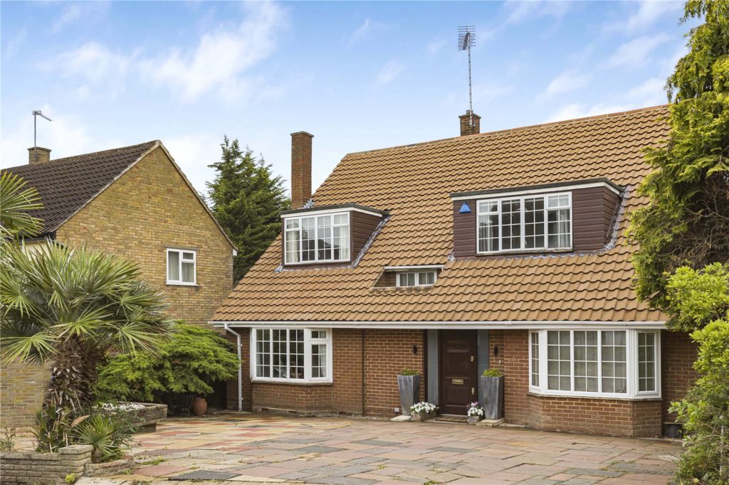 Claremont Road, Barnet, EN4 0HR