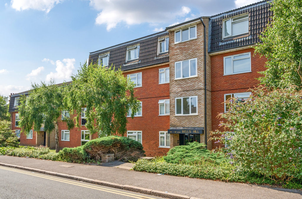 Bells Hill, Barnet, EN5 2RY
