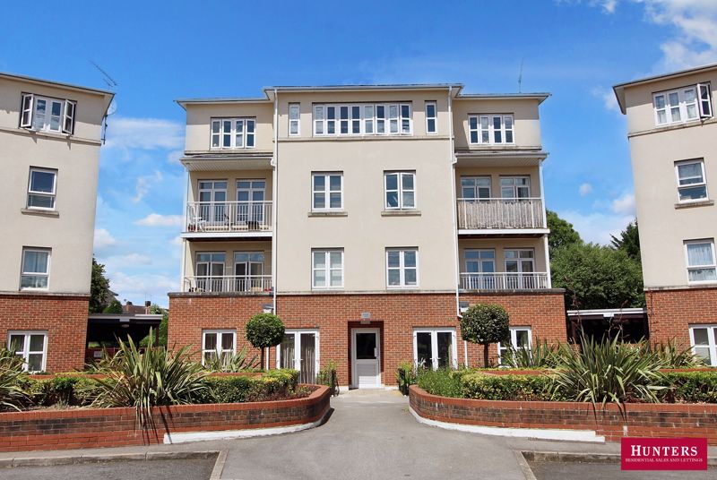 Robinson Court, Magdalene Gardens