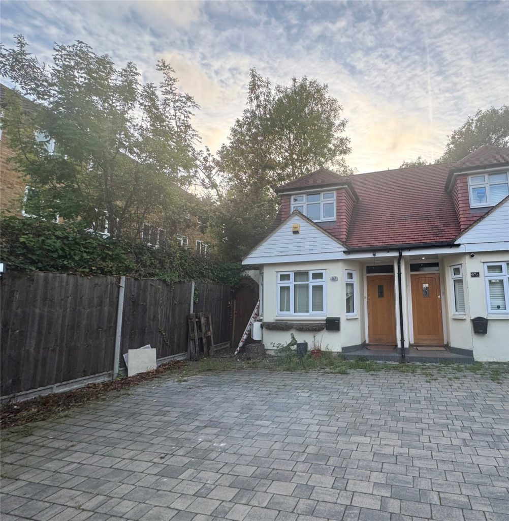 York Road, New Barnet, Barnet, EN5 1LN