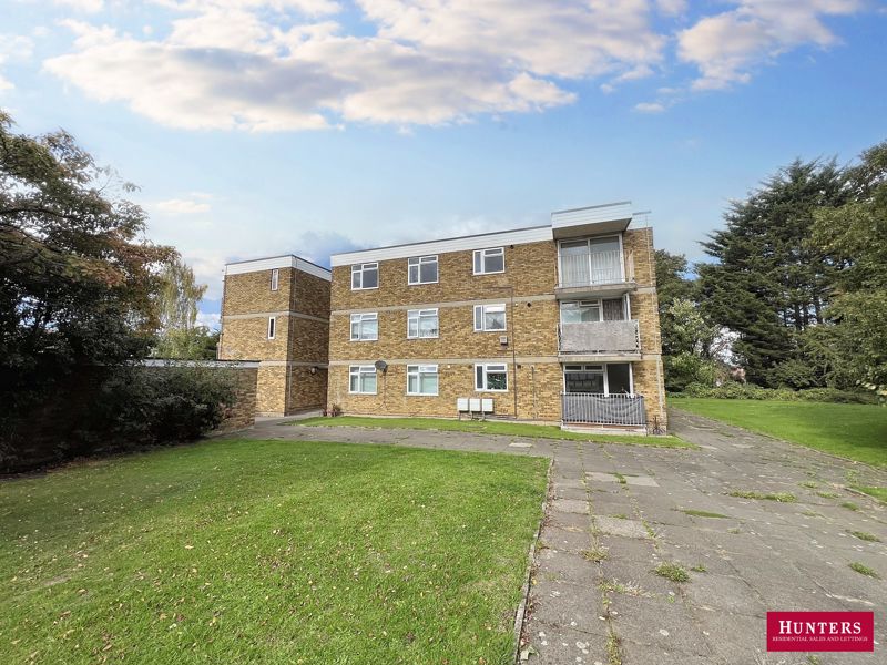 Simmons Close, London