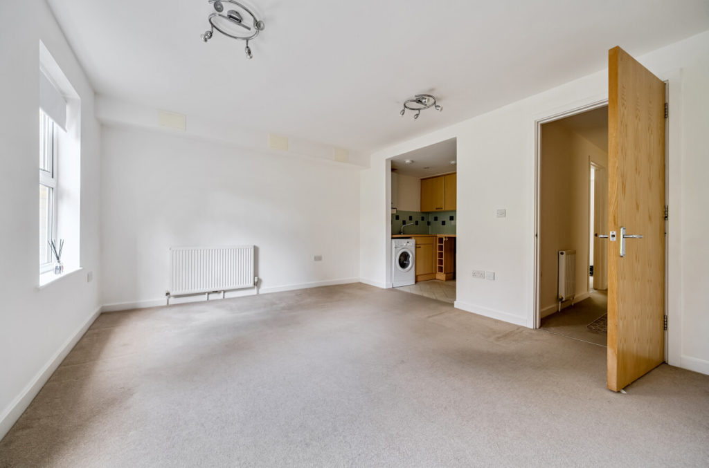 Cambridge Court, Tapster Street, High Barnet, Herts, EN5 5SP